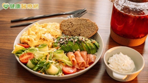 只吃豆漿和蛋 血糖反而不穩?營養師破解糖尿病早餐秘笈