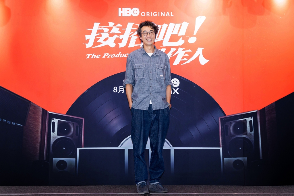苦練鋼琴成王牌製作！楊祐寧憶音樂千禧年 曝音樂啟蒙「是他」