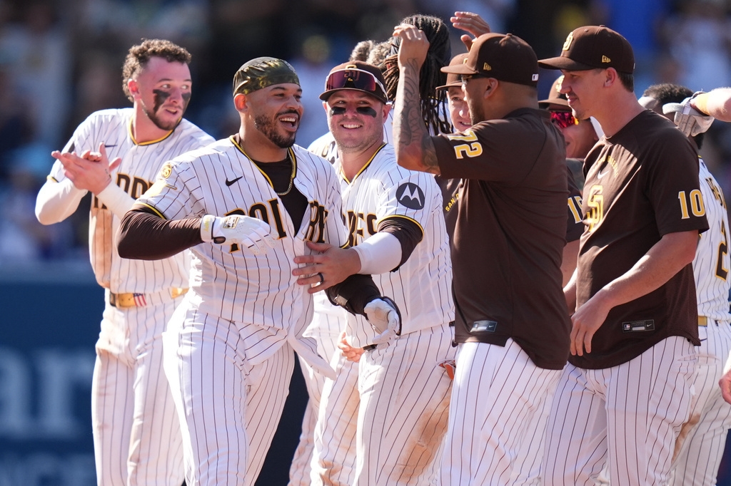 MLB(影)/教士不演了!一個月從國聯第11名衝到外卡第二 逆襲速度太驚人
