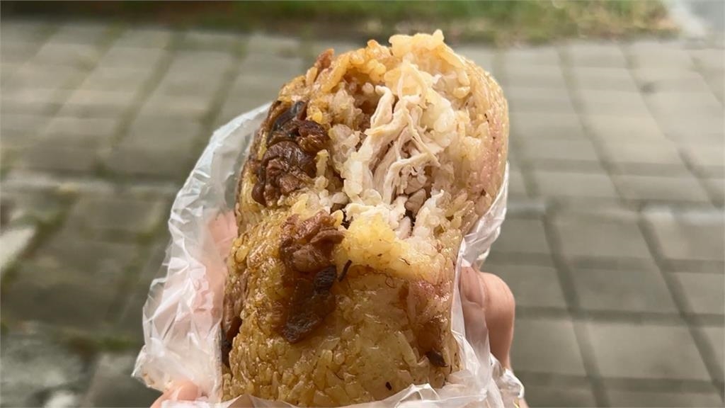 一吃成主顧　經典台式小吃+台式泡菜入菜　高雄創意飯糰店受歡迎
