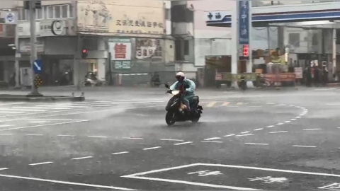 快躲雨！7縣市大雨特報　一路下到入夜