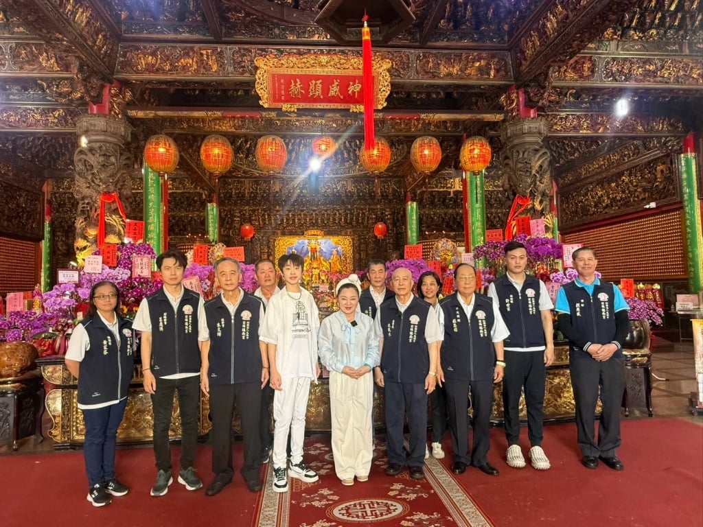 白冰冰揭黑道圍毆往事！頭部遭砍「10公分刀傷」差點沒命 天王也難逃