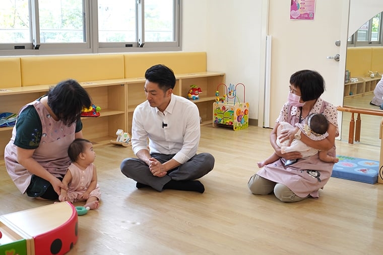台北推挺你成家政策 好孕專車加碼及新生兒臨托將上路