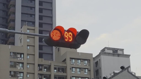 獨!九如橋通車後紅燈變上百秒惹怨 高雄交通局:參考民意改善