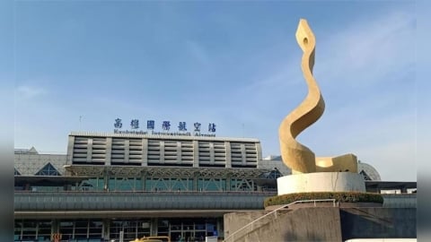 雷雨當空 高雄機場08:34起「暫停地面作業」