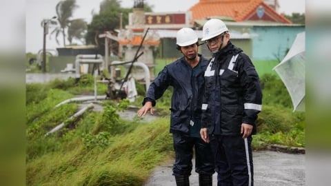 豪雨狂炸高雄！陳其邁、賴瑞隆分進合擊「全面盯防汛」