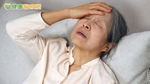 71歲婦中風治療後又發生心跳停止！醫揭搶救關鍵