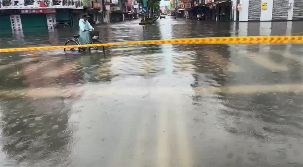 台南仁德永康淹大水成汪洋! 陳亭妃:未來治水思維須全面升級