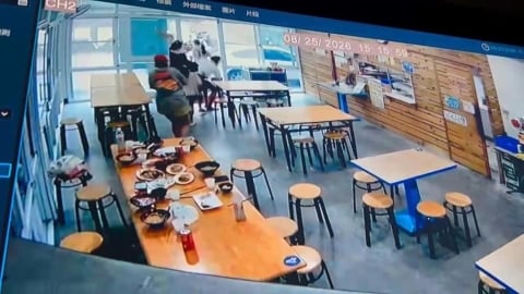 地震晃超大！綠島餐廳遊客嚇到奪門而出　驚險畫面曝光