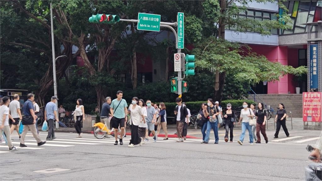 沙德爾路徑更近台!最快週三海警 估下半天週四至週五影響最劇