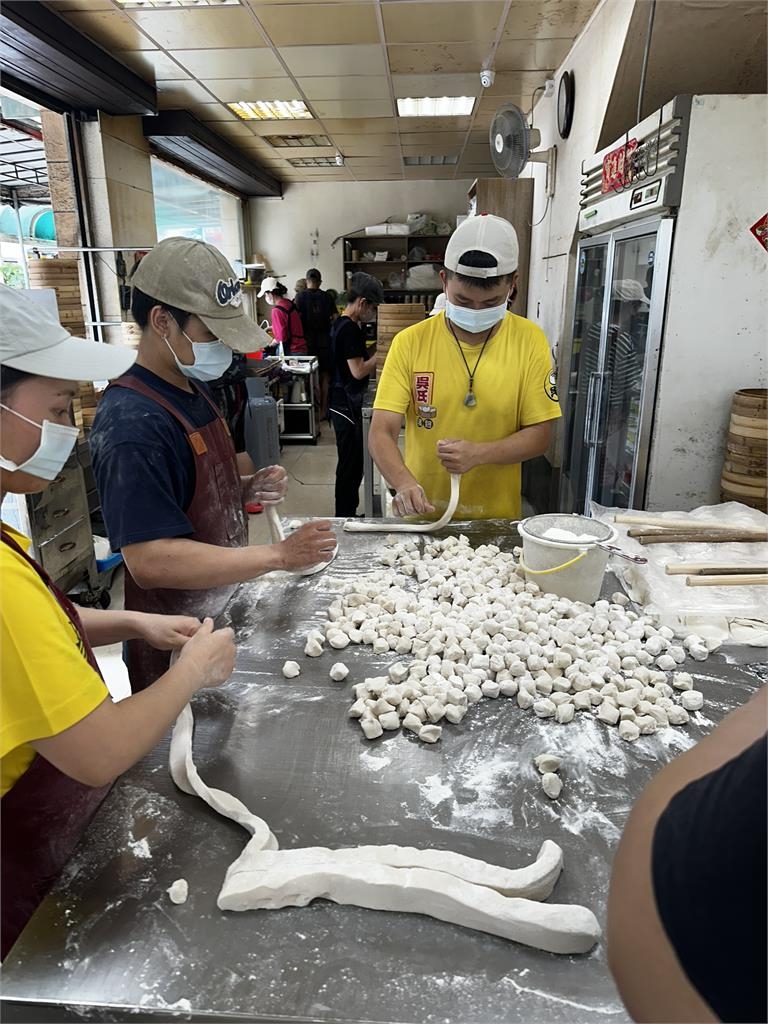 獨家／2026物價奇蹟！ 桃園龜山10元早餐店 晚來吃不到
