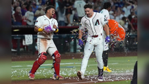 MLB(影)/又是他當英雄!瓦爾德施密特本季第2支再見轟、兩次都從落後變贏球