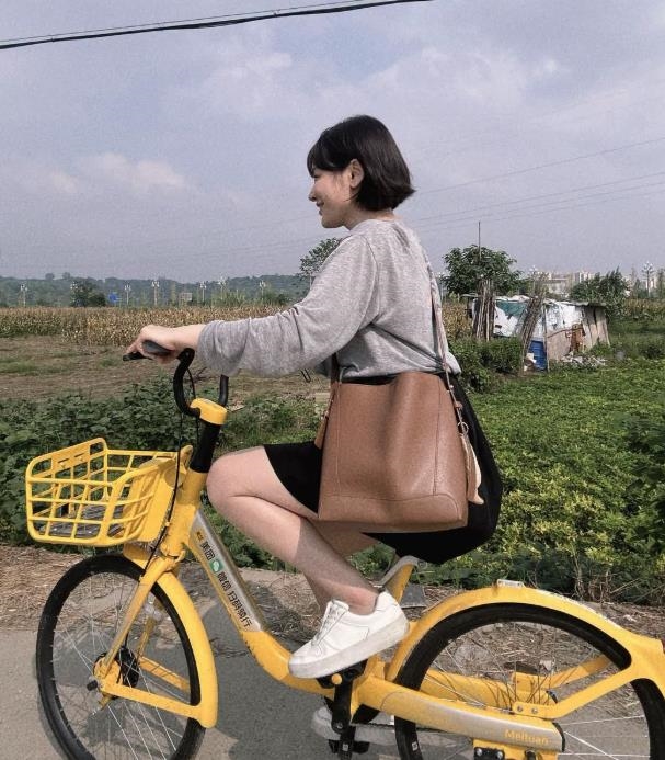 赴中旅遊「陳沂曝2開銷」只要台灣半價便宜！搭高鐵「遇1類人」傻眼了