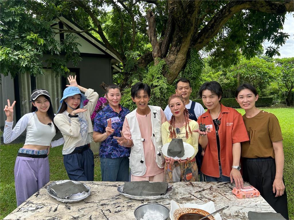 《綜藝新時代》大來賓派翠克與檸檬頻頻撇清關係!阿翔笑說今天錄影時可以好好感受一下