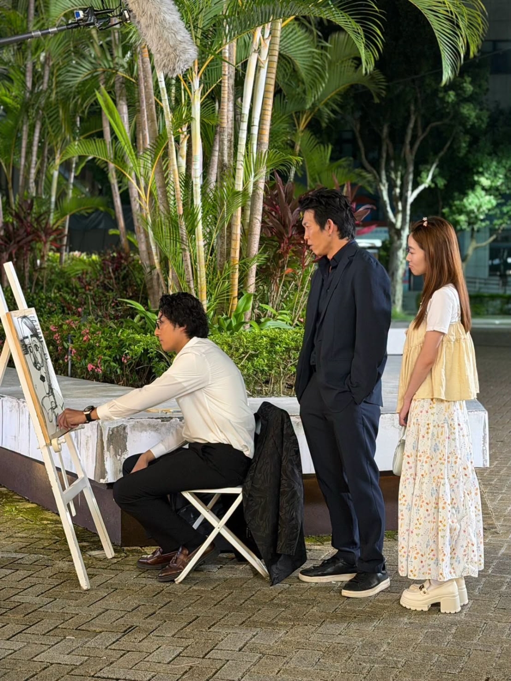 李運慶《豆腐媽媽》畫人像戲全來真的!大展「3分鐘速寫」藝術才能 超狂學歷曝光