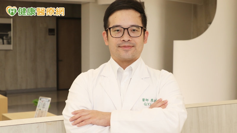 六旬翁酒後劇烈嘔吐後突胸痛 就醫一檢竟是「食道破裂」