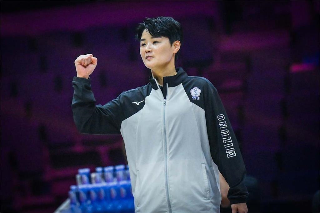 排球／「甜心隊長」廖苡任肯定隊友！女排亞錦賽輸中國仍晉級　台灣隊晚間拚四強門票
