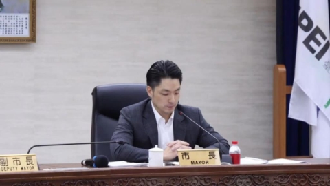 受害女童「突翻供」喊讓媽媽去坐牢!周軒嗆爆北市府:你們到底做了什麼
