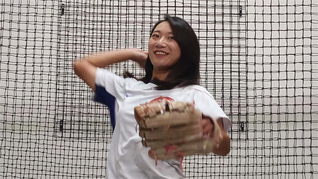 最強空服員!張甄芸初登板2局無失分 台灣隊挺進世界盃女子棒球決賽