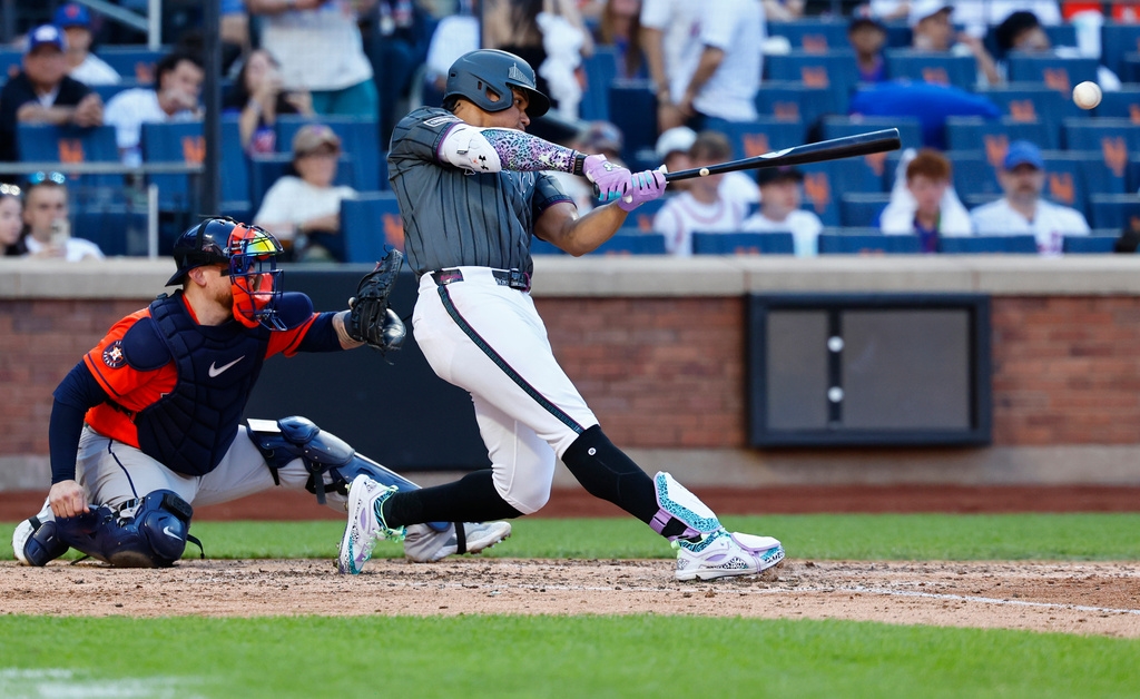 MLB(影)／「史上最貴」索托復出驚魂記！自打球痛到人生跑馬燈嚇壞全場