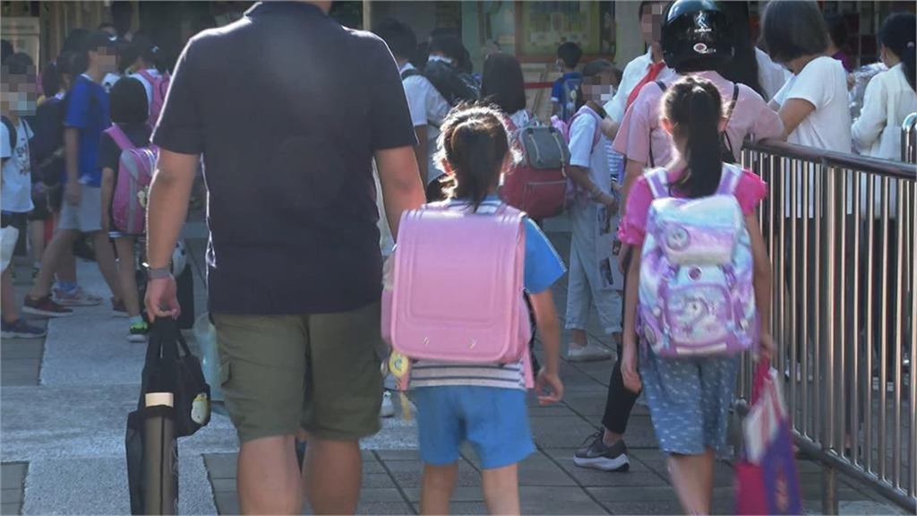 今天開學!網喊「全台怨氣最重一天」百萬人認證 唯獨他們嗨翻歡呼