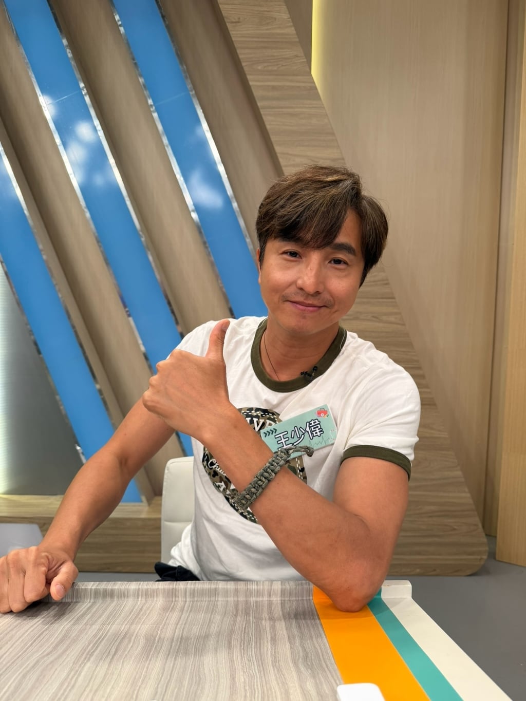 (影)/王少偉曝活到50歲才自己洗衣服 「一句話」媽寶病現原型?