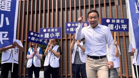 白營糗大！鍾小平酸阿北「恐怖情人」　吳怡萱回嗆「火箭隊」網笑翻