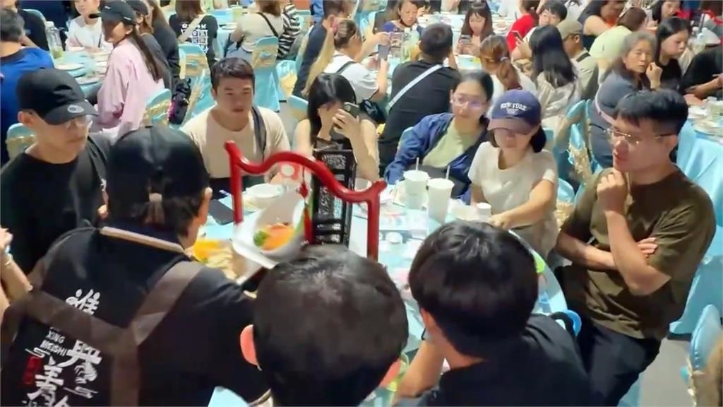 千人宴大翻車! 竹東懷舊辦桌 每人1千6 吃火鍋料+白油飯