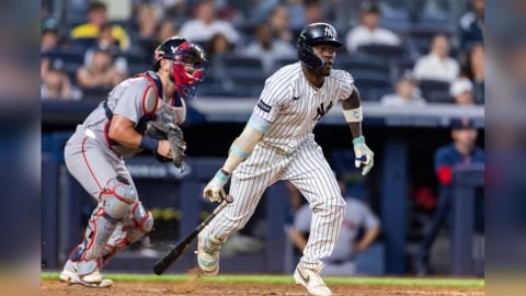 MLB (影)/爭議判決讓紅襪大失血球迷氣炸!基襪大戰百年恩怨再添一樁