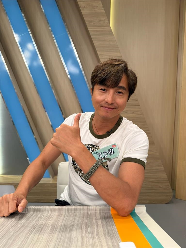 王少偉自律神經緊張造成的胃部痙攣打嗝3小時!上台表演竟瞬間停止