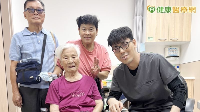 105歲嬤床上翻身摔斷股骨!醫揭高齡骨折「治療關鍵」