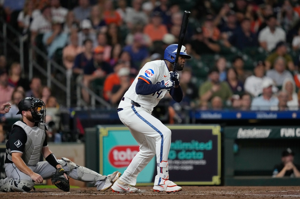 MLB(影)/相隔14年再現打擊三冠王!阿瓦瑞茲三項數據領先但都拉警報