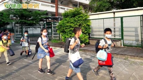 孩子開學家長樂翻就是失職?心理師:這很正常 籲4點防內疚感