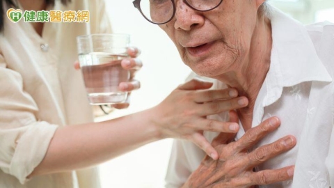 口腔也會衰弱!每天3至5分鐘練「益口銅身操」訓練咀嚼、吞嚥能力