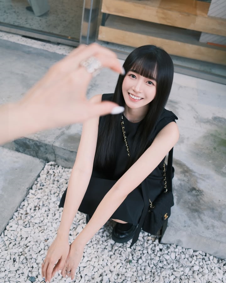 前反骨正妹才剛當二寶媽2年!突宣布「確診乳癌」老公、媽媽全哭了