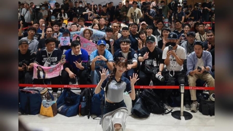 啦啦隊/雨再大都要看「珠珠寶貝」!李珠珢擔任一日店長限量50位球迷近距離互動