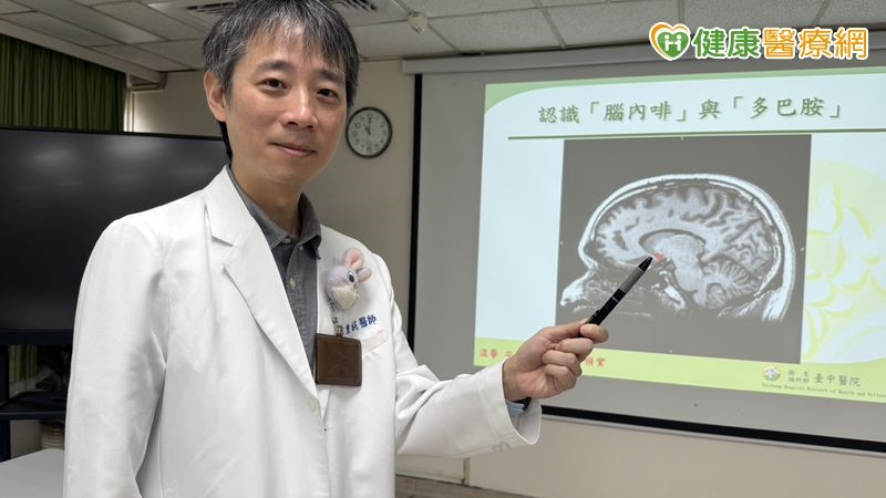 不是只有哭才是憂鬱！醫示警青少年「5種異常表現」常被當叛逆