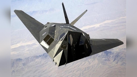 退役18年為何還在飛?因應中俄匿蹤威脅 美F-117「老夜鷹」恐一路飛到2034
