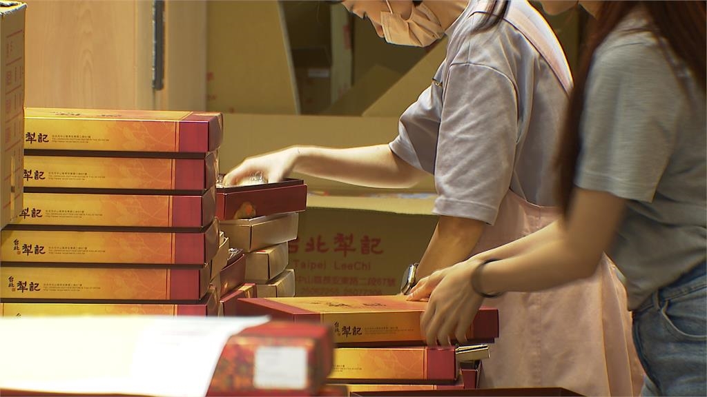 搶翻天！名店佳德糕餅一度限購2盒　台北犁記預訂採滿額制