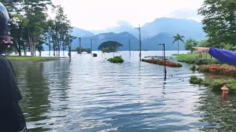 驚! 南台灣豪雨下半個月 嘉義大埔驚現水上公園奇景