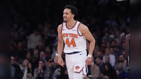 NBA/尼克冠軍後衛沙米特有斜槓人生!美網比賽期間在場邊捕捉選手身影