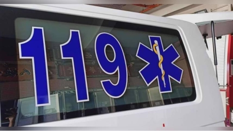 女護理師遭輾亡!弟招魂跪地20分鐘「連擲22次」才允杯 法師:應有些心願