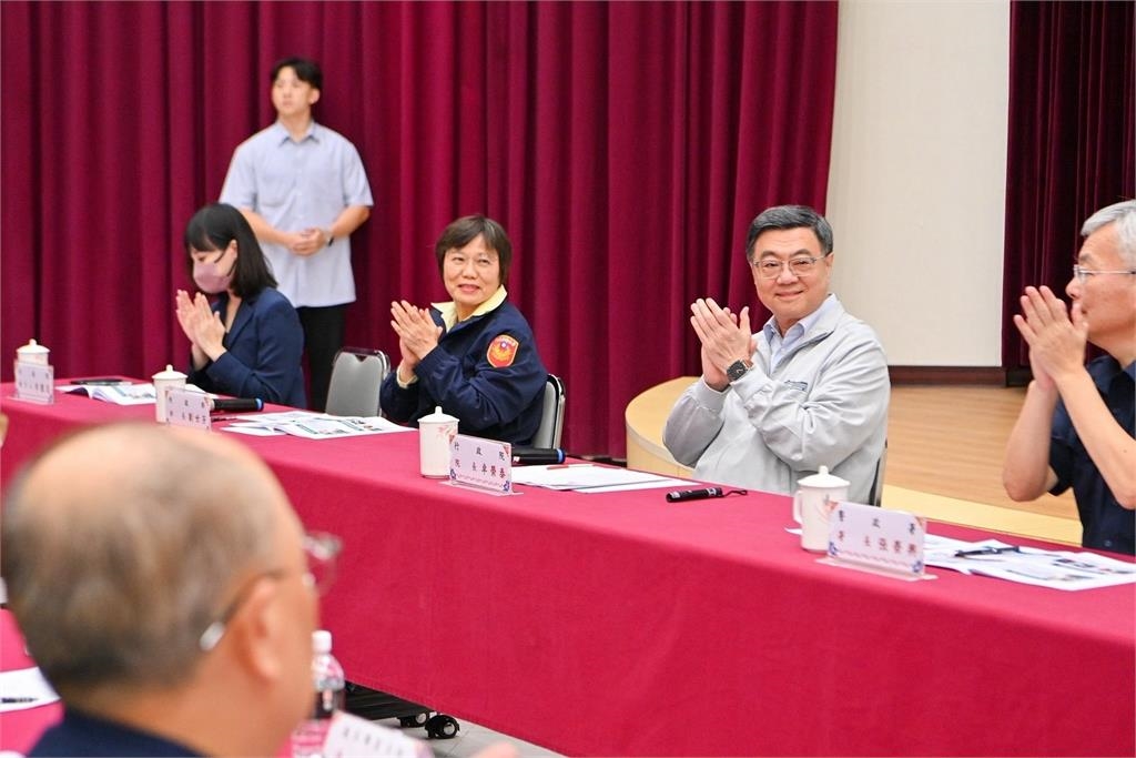 快新聞/發錢了!卓榮泰宣布擴大危勞津貼「多領2千」 5萬員警有感