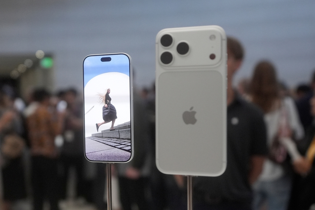 iPhone 18 Pro發表了！全新「高雅酒紅色」降臨　首度導入可變光圈