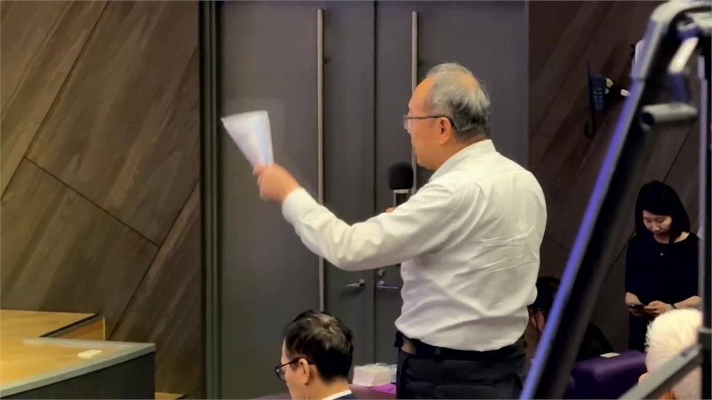 帶職赴美選校長惹議 清大校長高為元出面道歉宣布捐薪