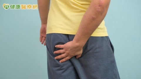 業務忍痛8年肛門膿瘍破裂濕褲子 手術切除告別困擾
