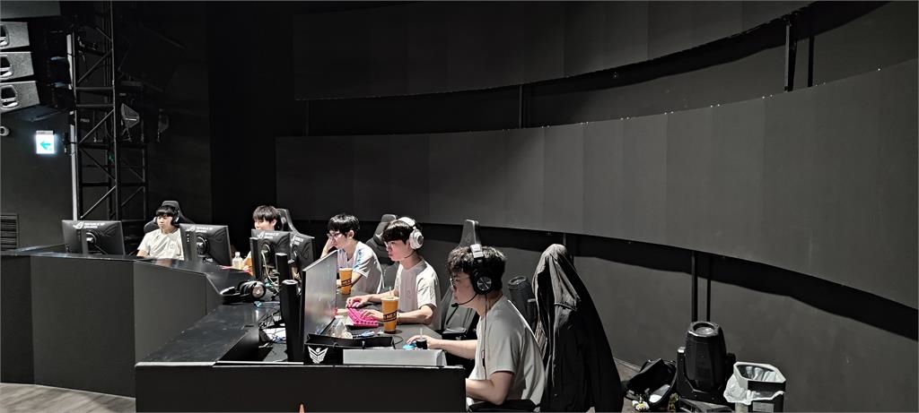 亞運電競/讚寶島雙雄如「陳盈駿、林庭謙」!「戰馬」陳如治拒絕退步力拚奪金