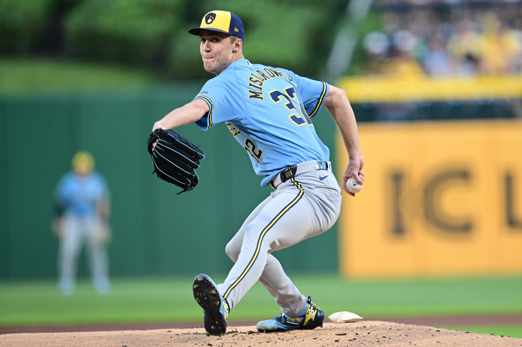 MLB(影)/100英里火球突破1千顆!米肖羅斯基投手雙冠王釀酒人封王M1
