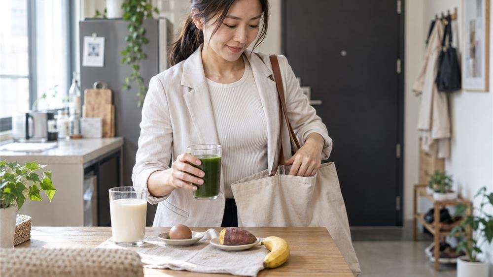 青汁可以當早餐嗎？少了這3樣：早上還是容易餓
