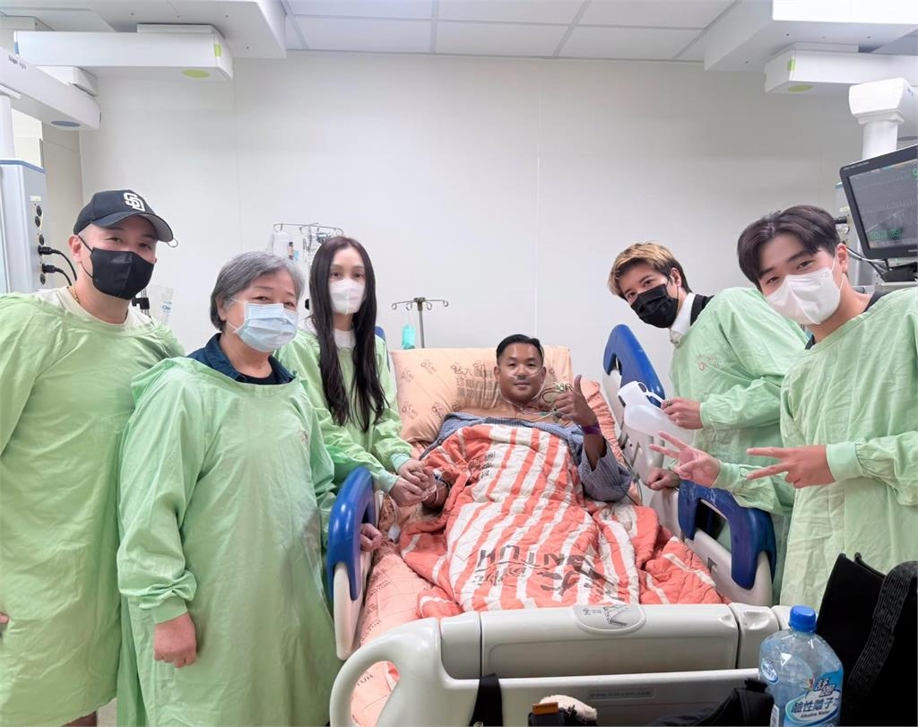 陳建州病床照曝喊「拜託3件事」!王力宏現身「手持尿壺」網傻眼:他幫你接嗎…